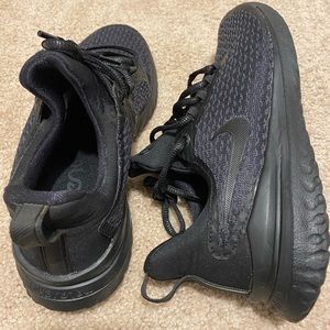 Nike Womens Renew Running Shoes Size 6